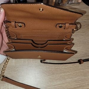Michael's kors crossbody wallet